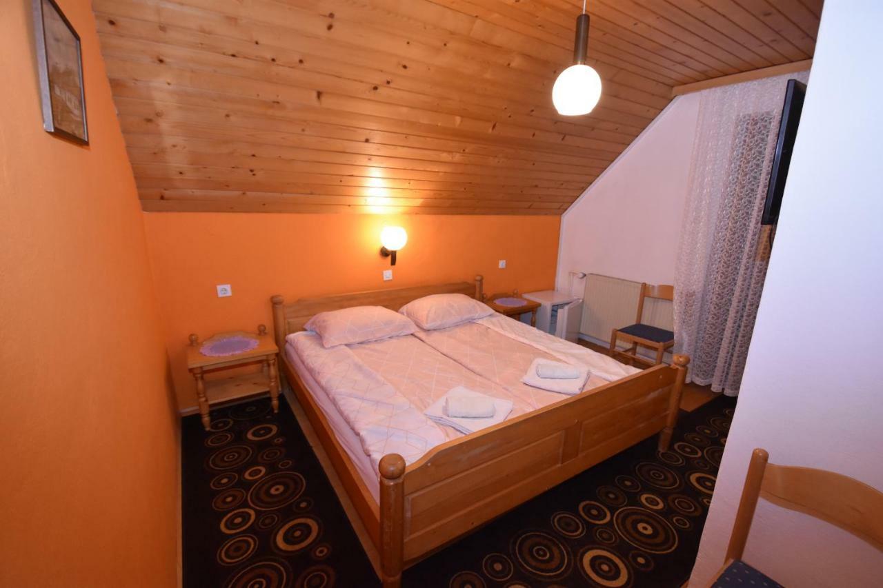 Guest House Znidar 博希尼 外观 照片